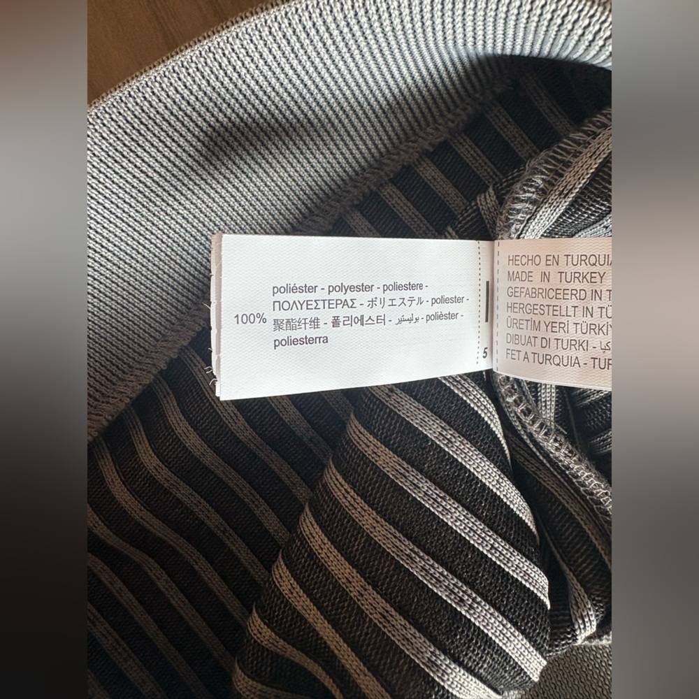 NWOT Zara Gray Striped Flare Pants - Picture 5 of 5